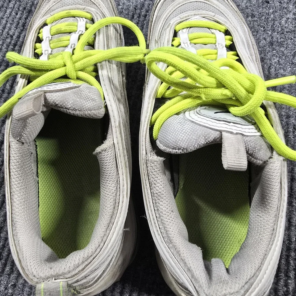 Nike Air Max 97 Shoes 6.5Y Womens Size 8 White Volt Gray Reflective‎ 921522-108